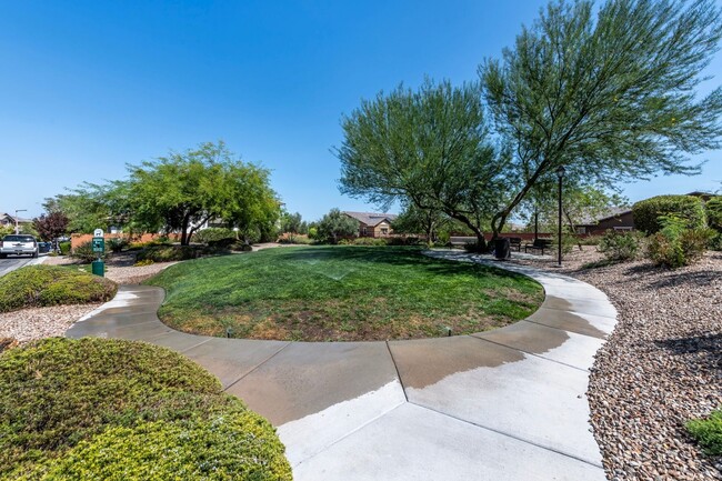 Building Photo - Immaculate SW Summerlin Home