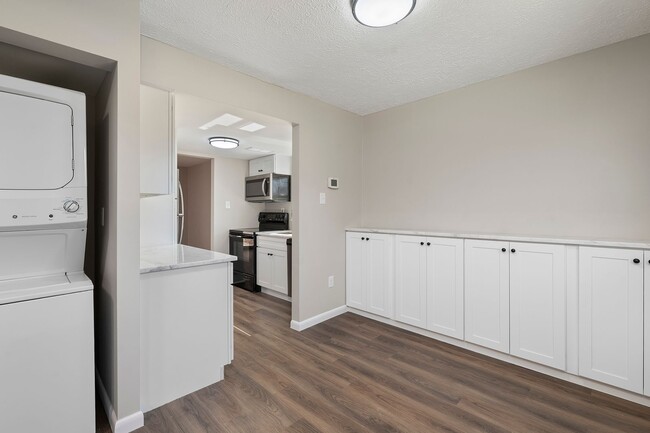 Building Photo - 3-Bedroom Home with Spacious Living and a ...