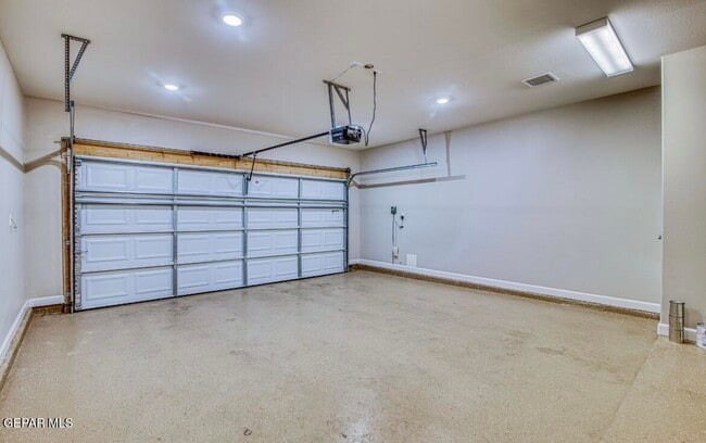 Building Photo - 14700 Harry Flournoy Ave