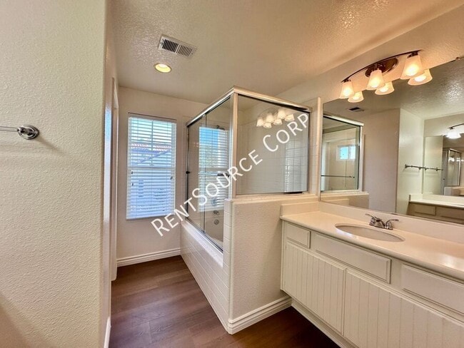 Building Photo - 28132 Castillo Ln