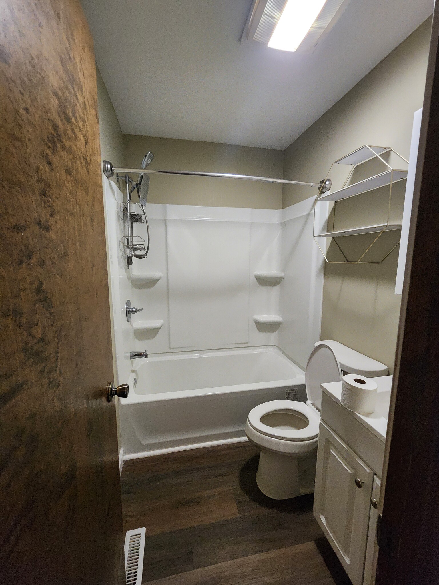 Bath - 6141 S State Rd 63