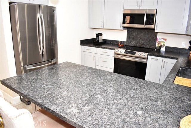 Building Photo - 6815 Remmet Ave