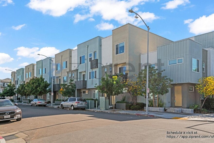 Primary Photo - 985 24th St