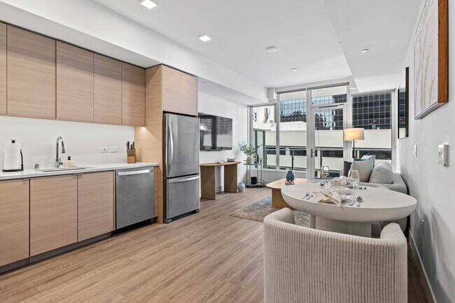 Building Photo - 1049 Seventh Avenue-SI FL7-ID1228264P