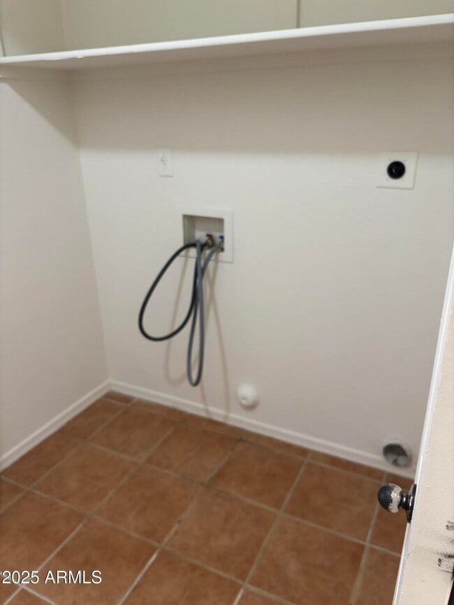 Building Photo - 24649 N 75th Way