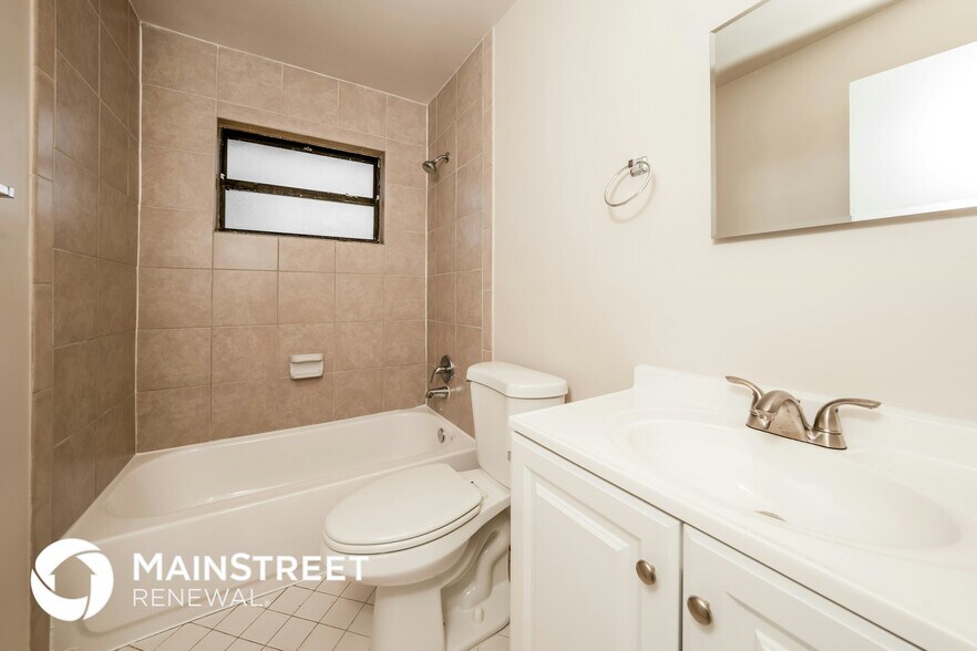 Building Photo - 586 Udell Ln