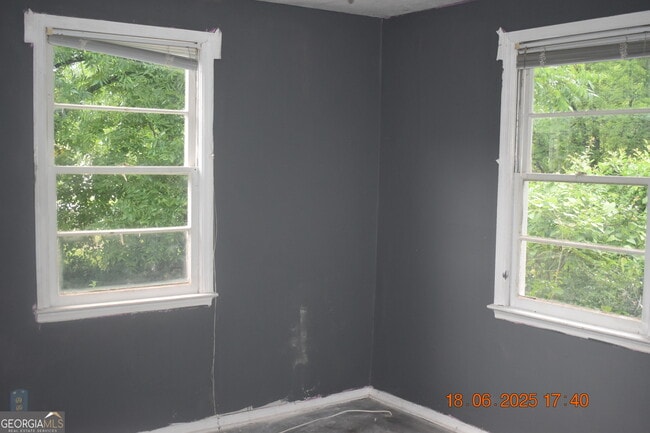 Building Photo - 803 Grosso Ave