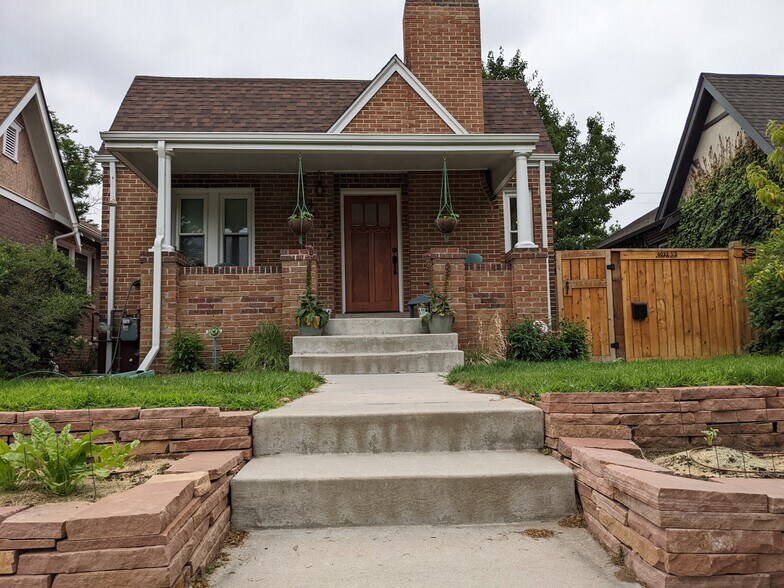 Primary Photo - 4032 Quitman St