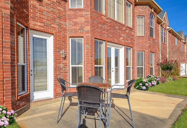 Building Photo - 1107 Mulberry Farm Ln