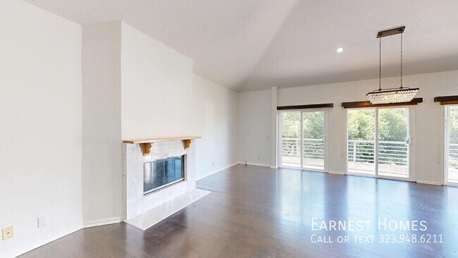 Building Photo - 3500 Coldwater Canyon Ave