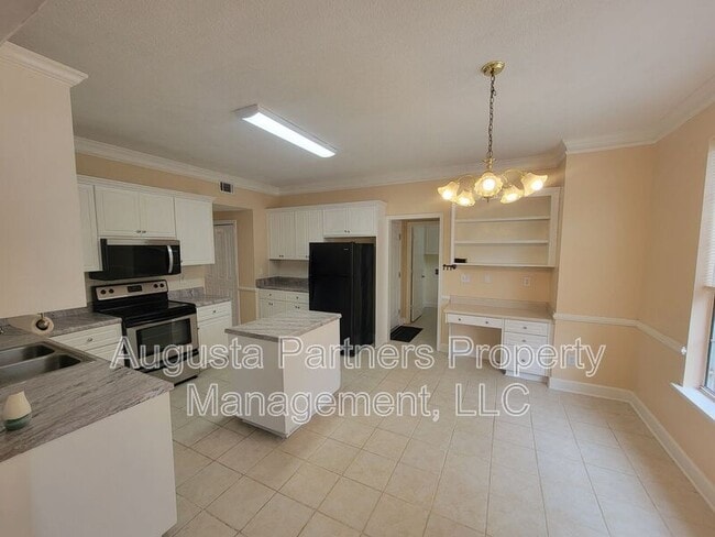 Building Photo - 1063 Waltons Pass