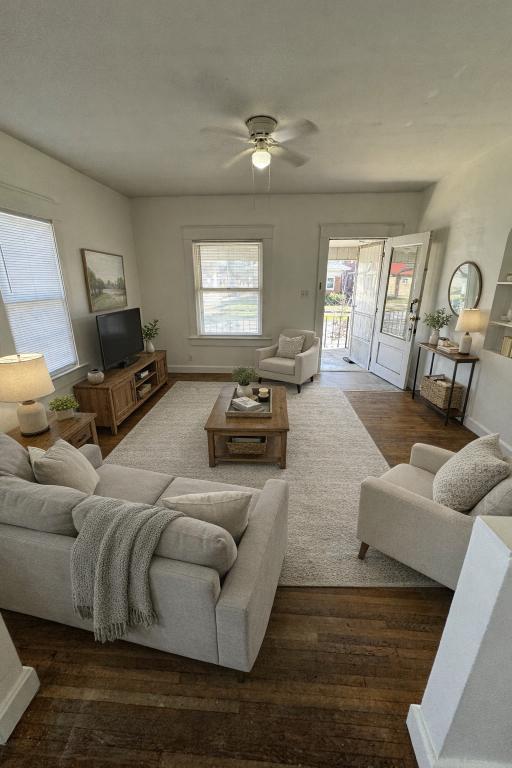 Building Photo - 501 S 19th St