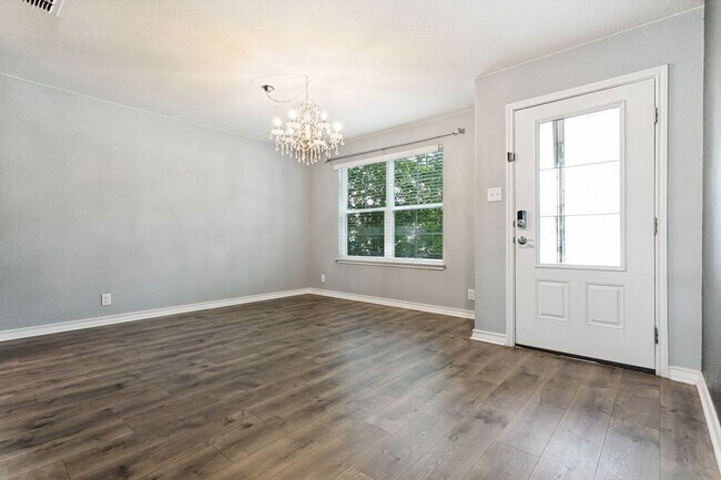 Building Photo - 9908 Bratten Rise