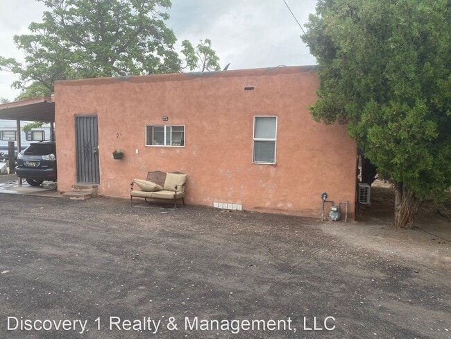 Building Photo - 1 br, 1 bath House - 1410 Arenal Road SW