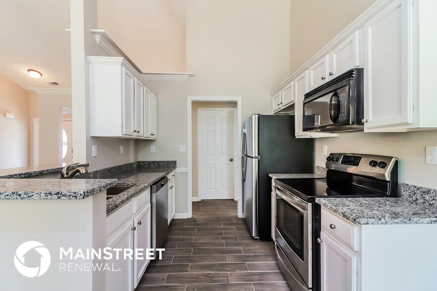 Building Photo - 45 Ashley Way