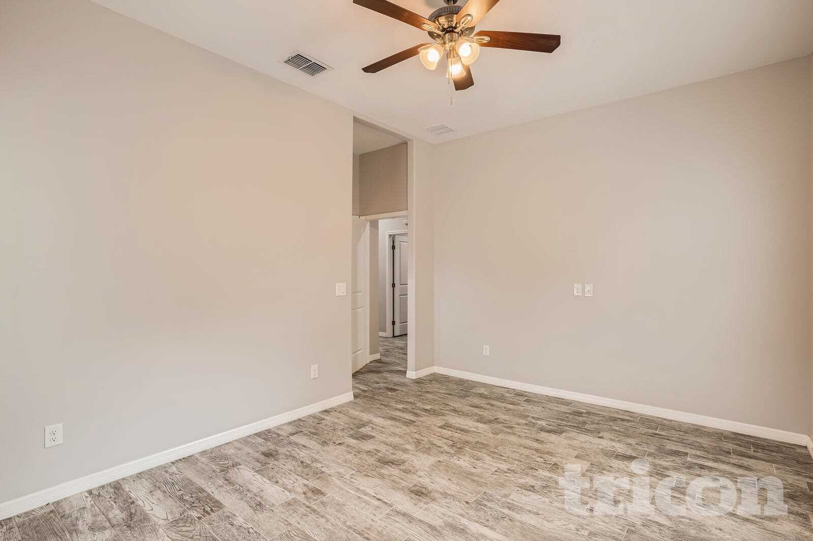 Building Photo - 2704 61st Ave N