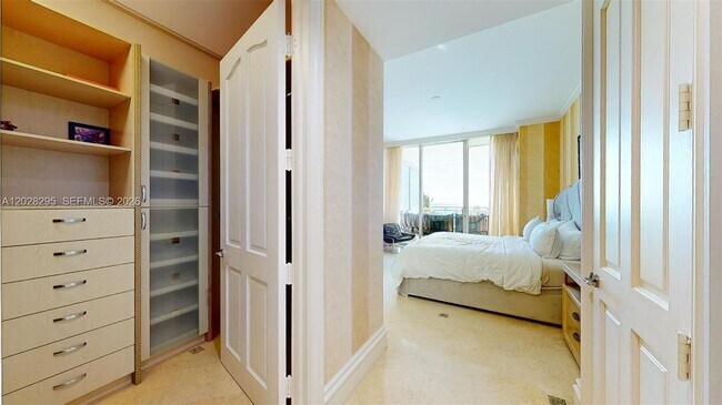Building Photo - 10295 Collins Ave