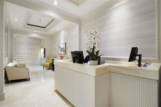 Building Photo - 3350 SW 27th Ave