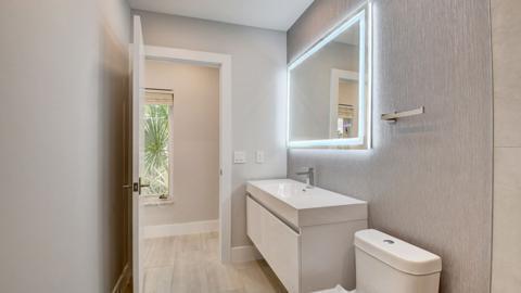 Building Photo - 6813 Viento Way