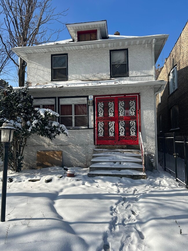 Building Photo - 7840 S Saginaw Ave