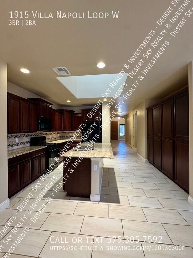 Building Photo - 1915 Villa Napoli Loop W