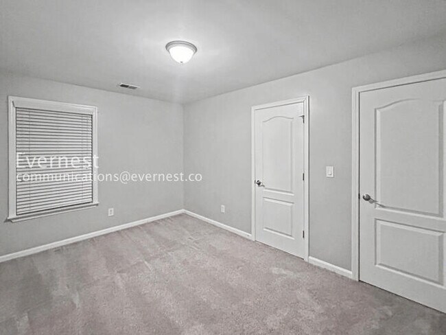 Building Photo - 1153 Smith St SW