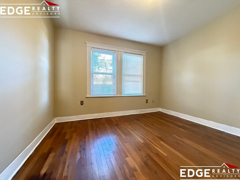 Building Photo - 53 Beechcroft St