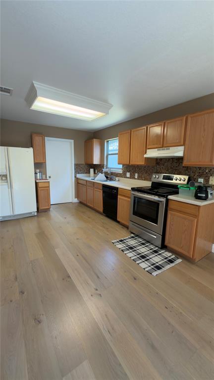 Building Photo - 2318 McCook Dr