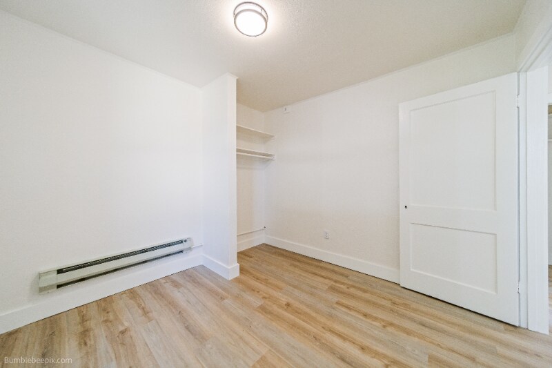 Building Photo - 725 2nd St