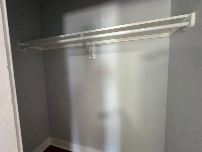 Building Photo - 707 New York Ave