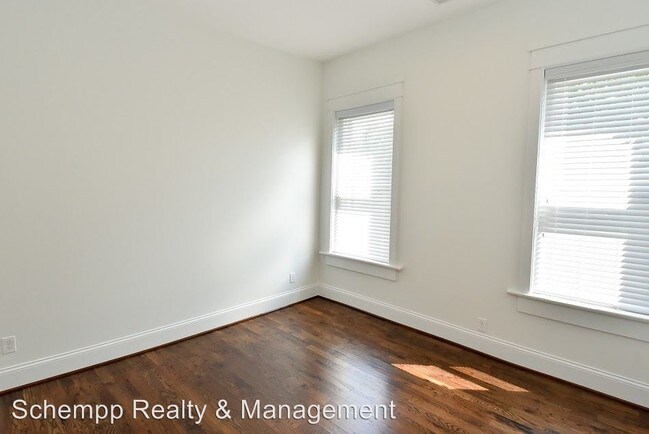 Building Photo - 1764 Frankfort Ave