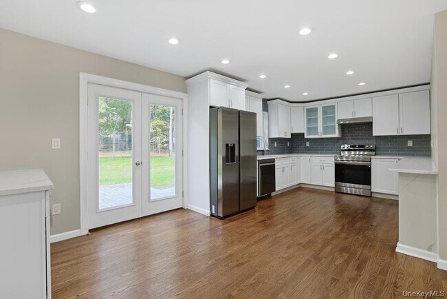 Building Photo - 36 Windmill Ln