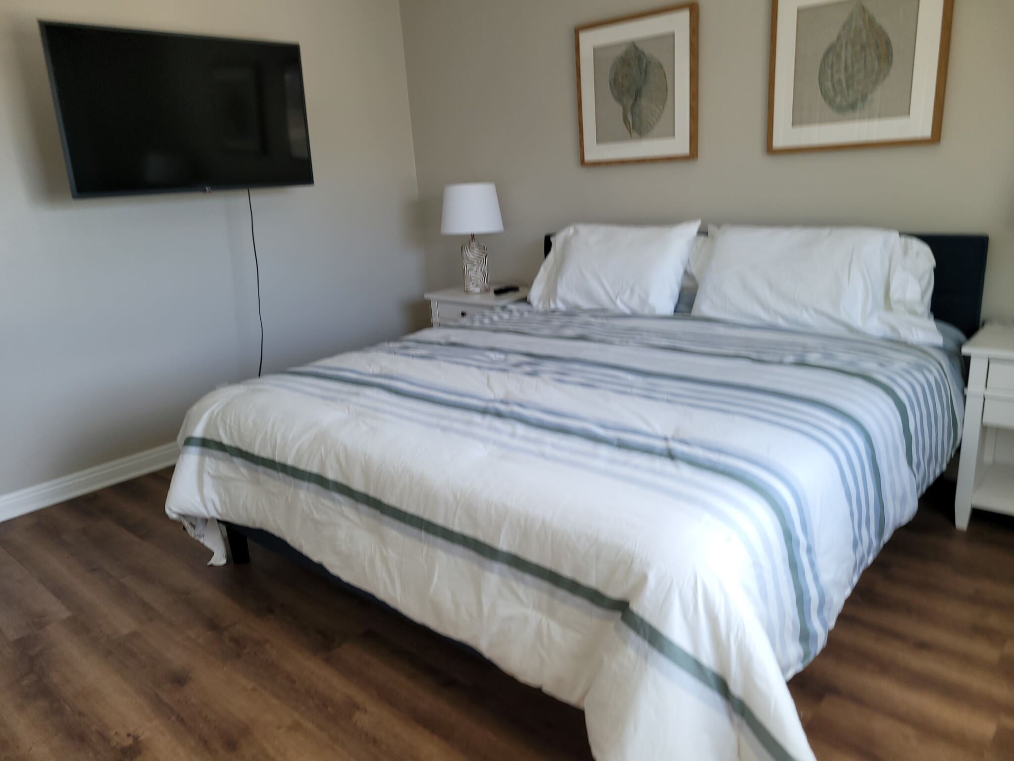 Building Photo - 510 Avenida Victoria