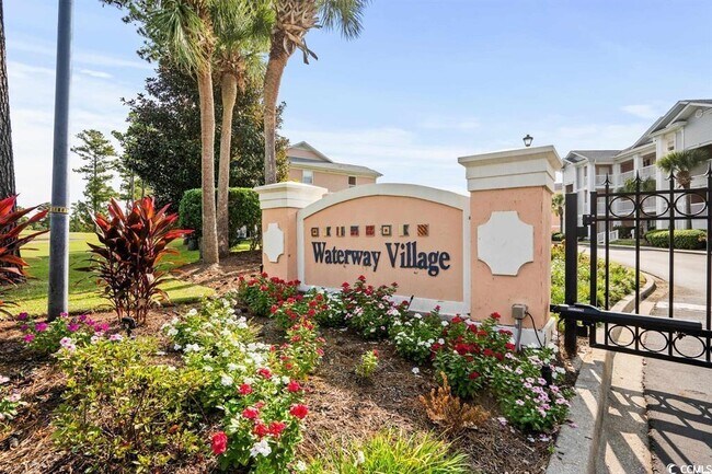 Building Photo - 635 Waterway Village Blvd