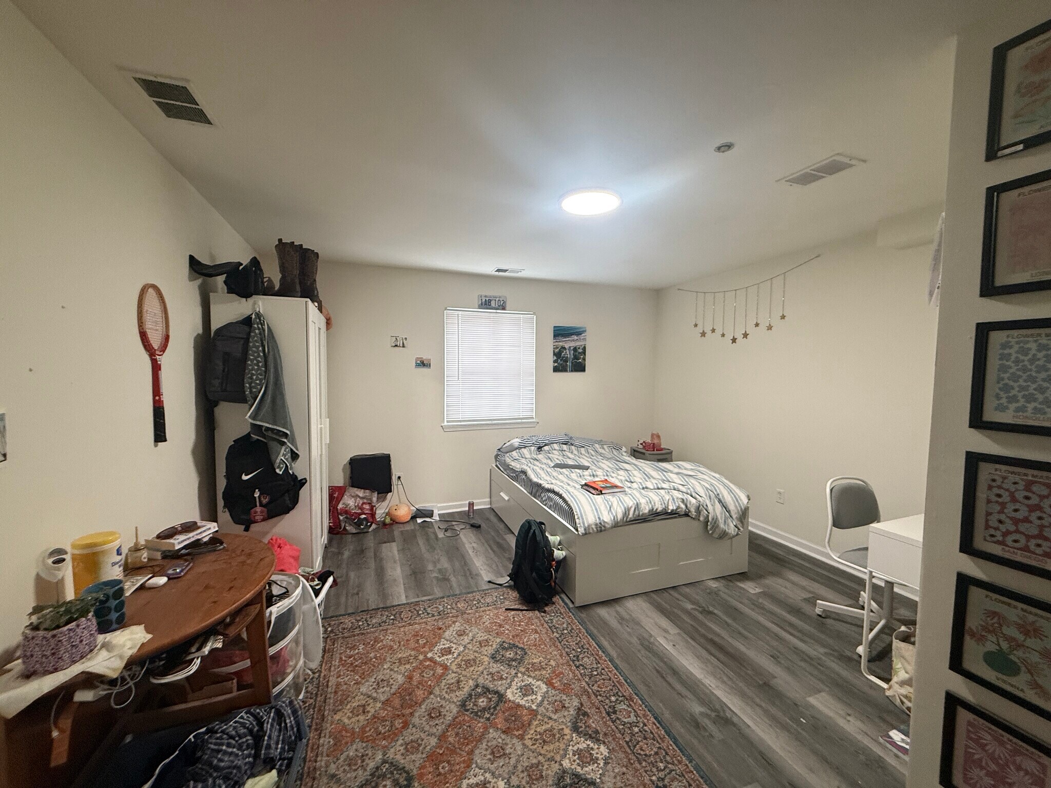 Building Photo - 1836 N Bouvier St