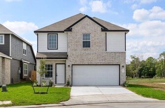 Building Photo - 23547 Montague Dr