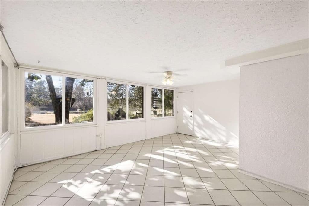 Building Photo - 159 Elysian Way NW