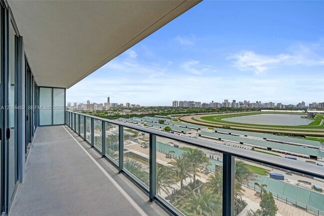 Building Photo - 1170 E Hallandale Beach Blvd