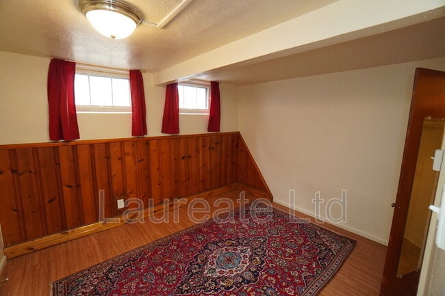 Building Photo - 2425 S Humboldt St