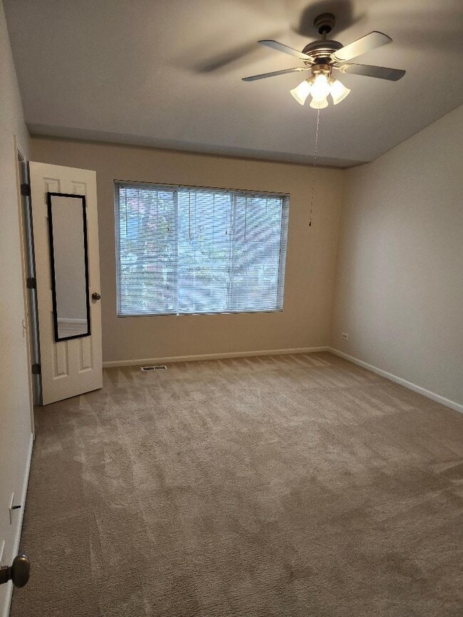 Building Photo - 2336 Dawson Ln