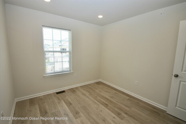 Building Photo - 1206 Arose Ln