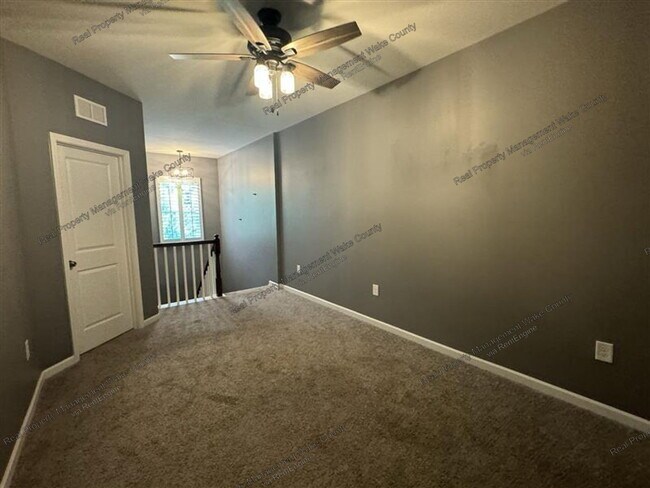 Building Photo - 1161 Lookout Ridge Rd