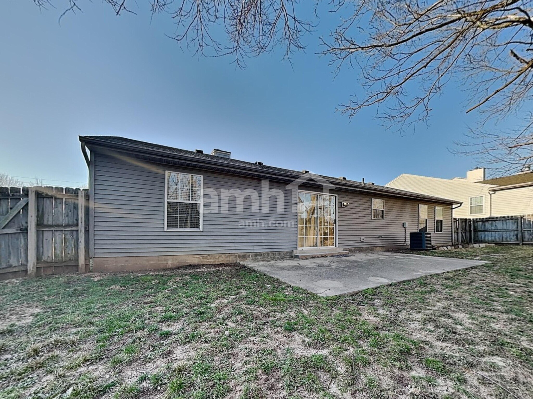 Building Photo - 420 Randy Ln