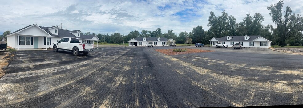 Building Photo - 2696 Midway Church Rd