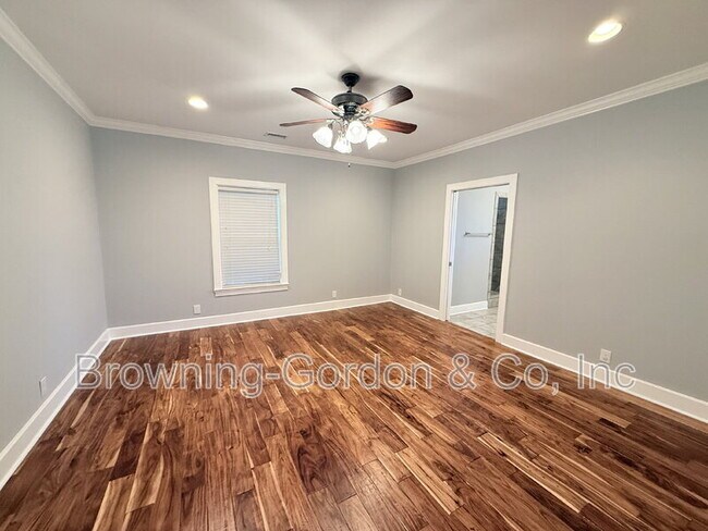 Building Photo - 1113 Pennock Ave