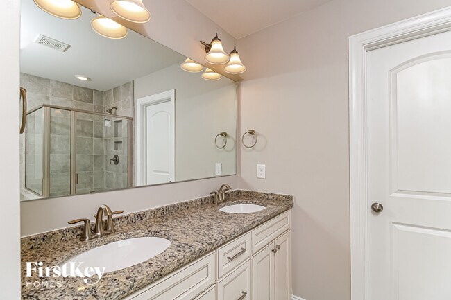 Building Photo - 1313 Royal Coach Trail