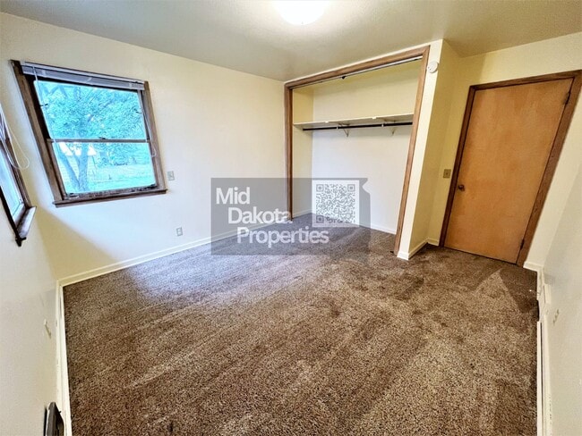 Building Photo - 710 S Wisconsin-2 Bedroom House