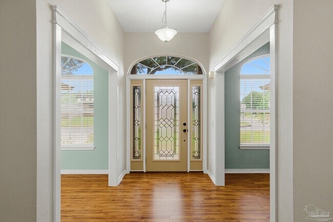 Building Photo - 4712 Thousand Oaks Blvd