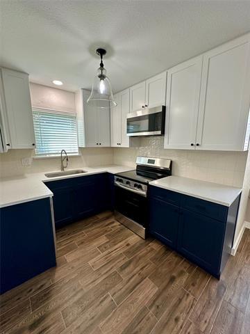 Building Photo - 120 Lakeway Dr
