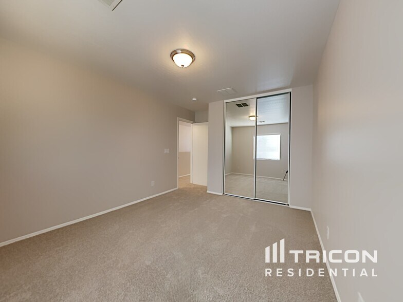 Building Photo - 22244 W Sonora St
